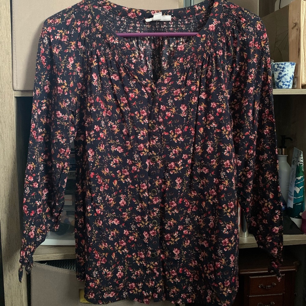 Floral top
